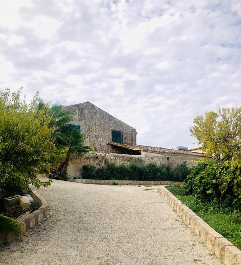 Agriturismoeloropizzuta Lido di Noto Экстерьер фото