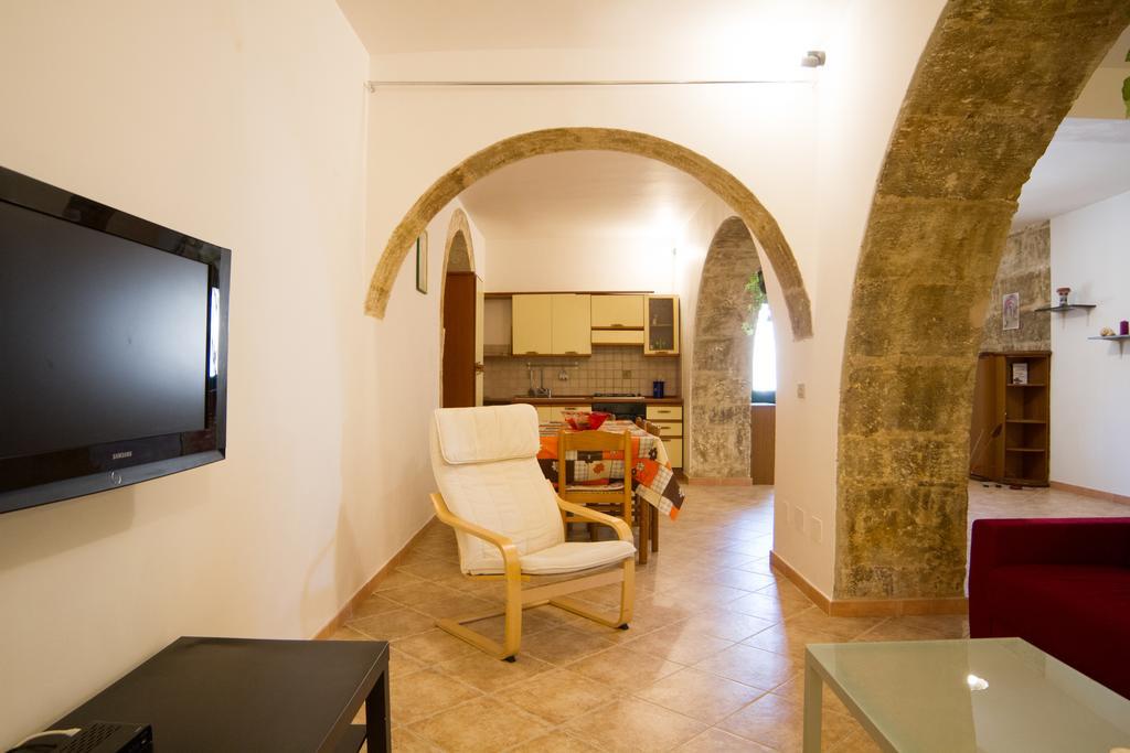 Agriturismoeloropizzuta Lido di Noto Экстерьер фото