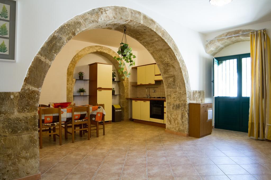 Agriturismoeloropizzuta Lido di Noto Экстерьер фото
