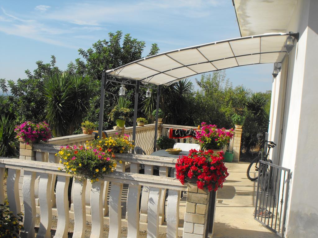 Agriturismoeloropizzuta Lido di Noto Экстерьер фото