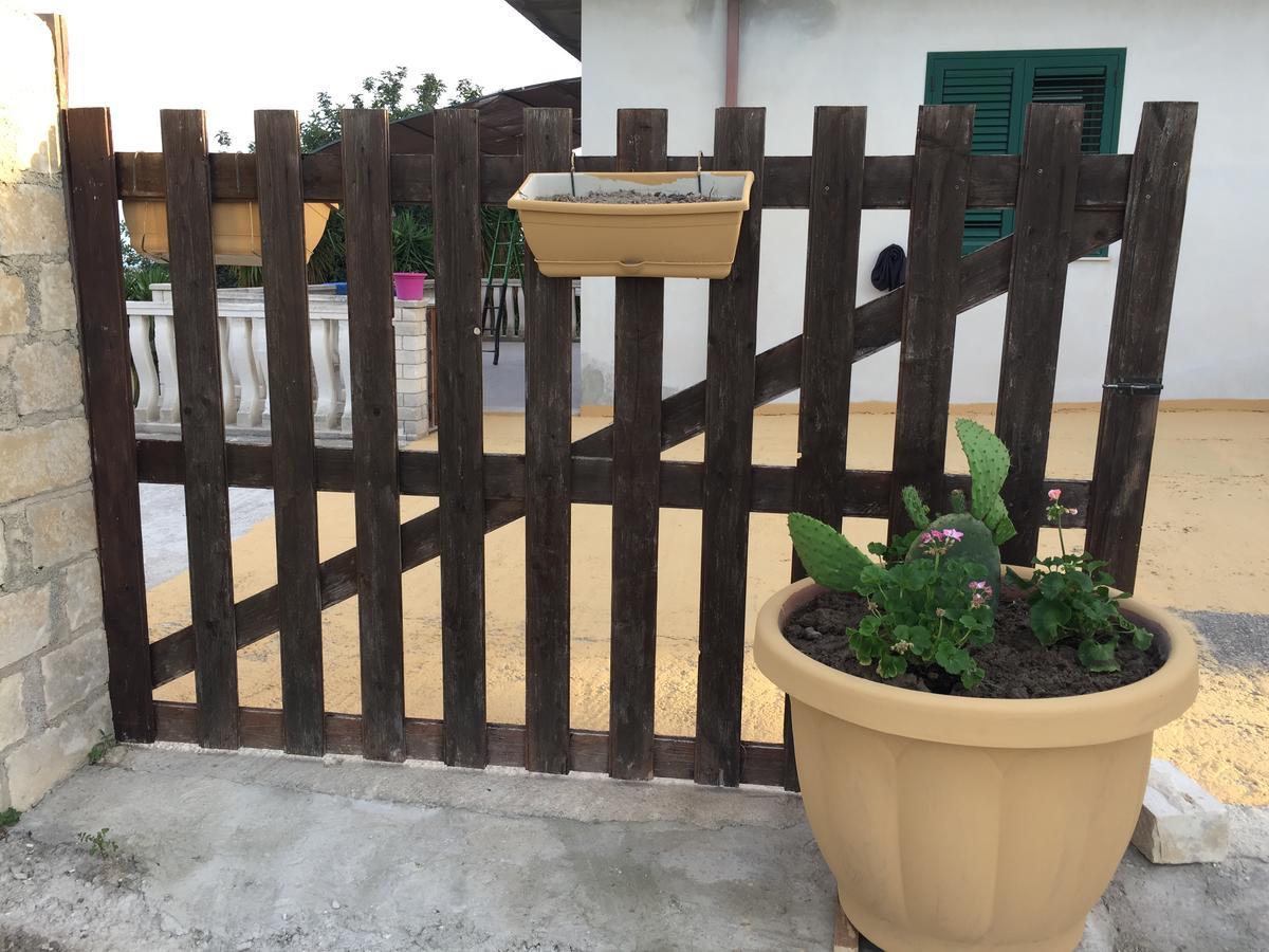 Agriturismoeloropizzuta Lido di Noto Экстерьер фото